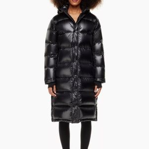 Aritzia Super Puff Long